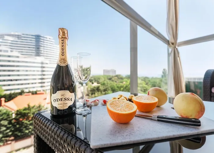 с террасой возле аркадии ! вид моря ! литературная улица, 12 Apartment *