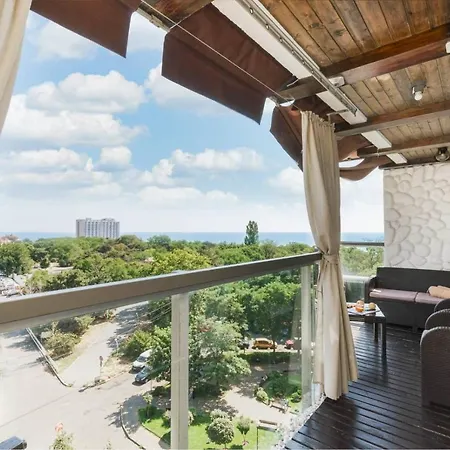 с террасой возле аркадии ! вид моря ! литературная улица, 12 *